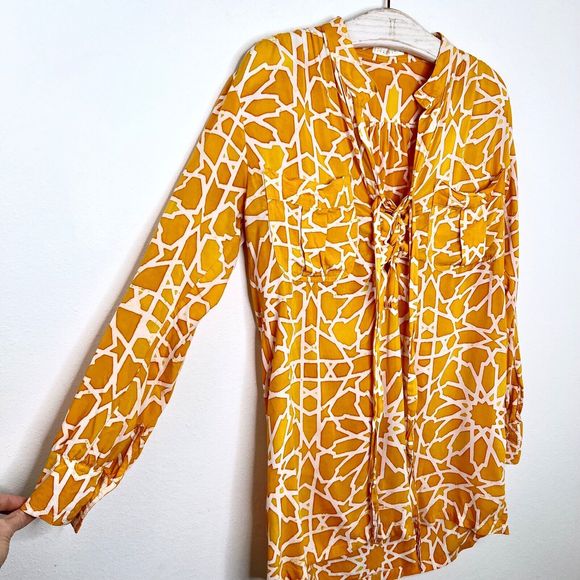 Indah Womens Laced Front Cover up Tunic Dress XS Geo Orange White Long Sleeve - Picture 3 of 5